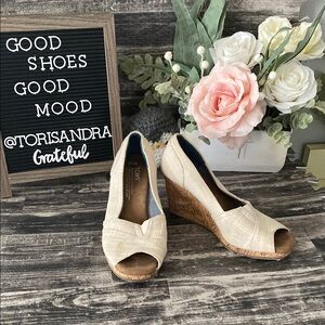 Toms Cream Wedge Peep-Toe canvas Shoes